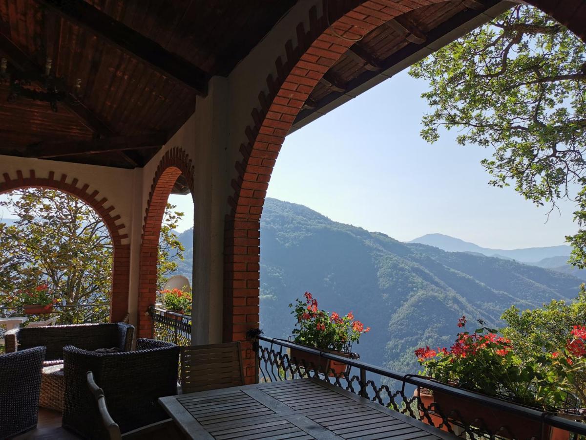 L'Albero Del Cioccolato Bed and Breakfast Pigna Eksteriør billede